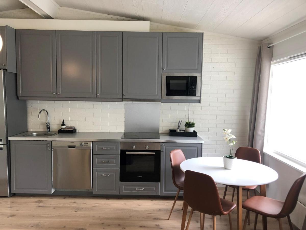 Krsferie Leiligheter Ved Sentrum - Grim Kristiansand Buitenkant foto