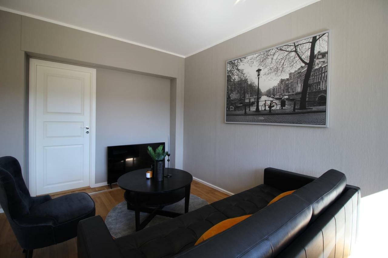 Krsferie Leiligheter Ved Sentrum - Grim Kristiansand Buitenkant foto
